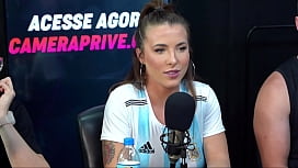 Sophie buttini transando com fã